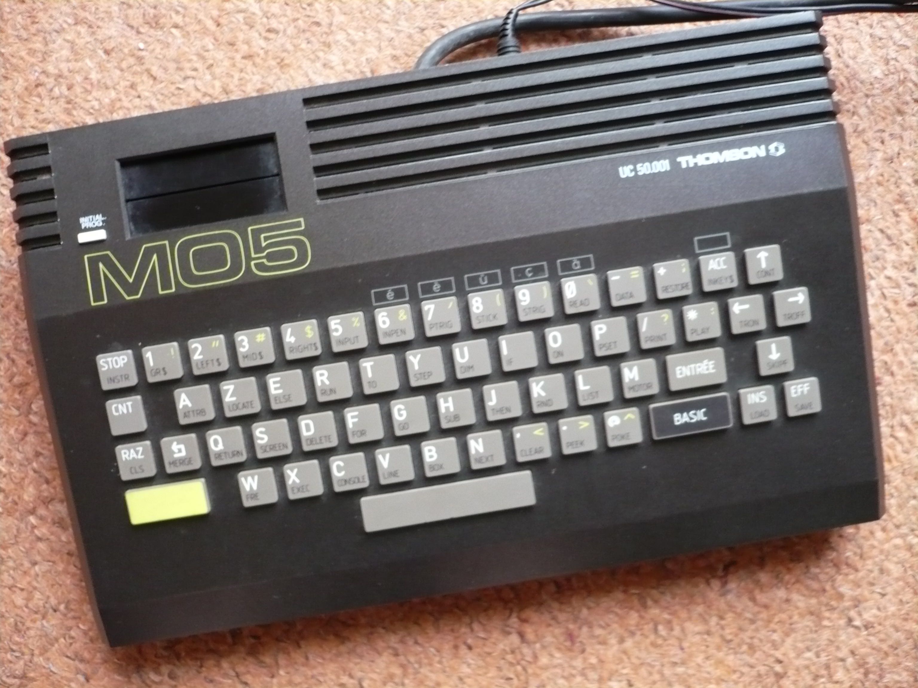 Thomson MO5